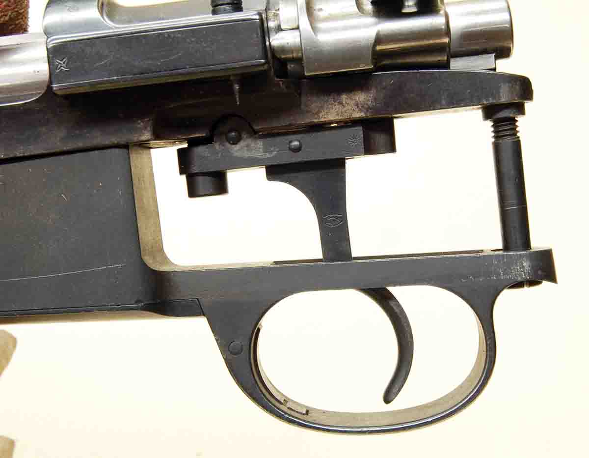 The Mauser M98 with a military trigger is simple compared to the set mechanism.